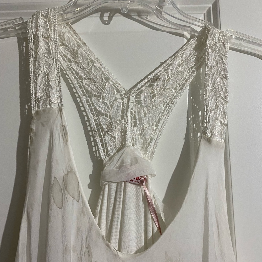 Scandal Italy Sheer Tunic - Picture 2 of 7